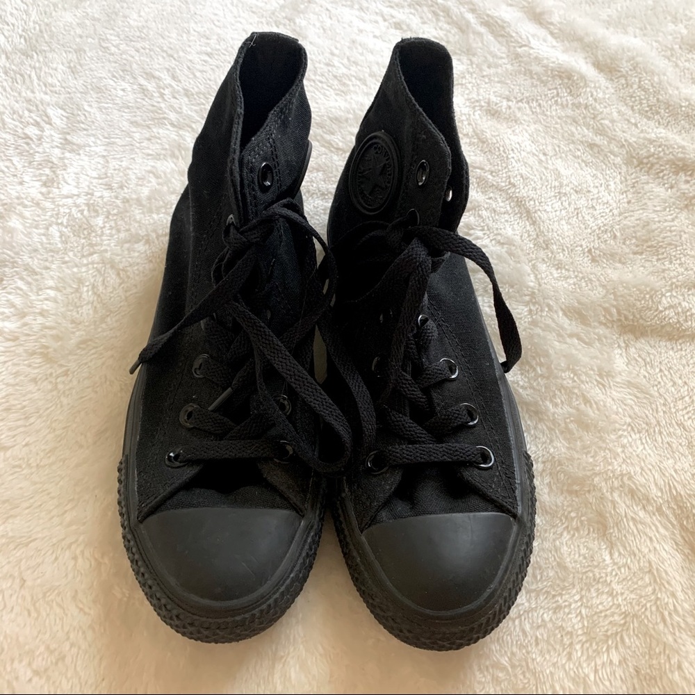 All black Converse